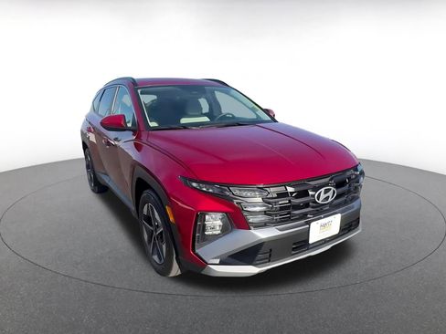 Used 2025 Hyundai Tucson SEL image 3