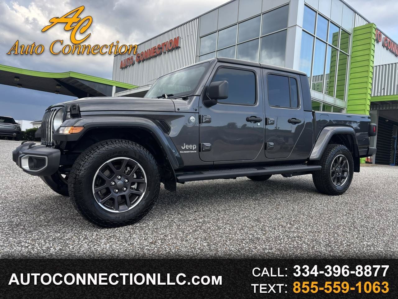 Used 2023 Jeep Gladiator Overland AWD/4WD image 1