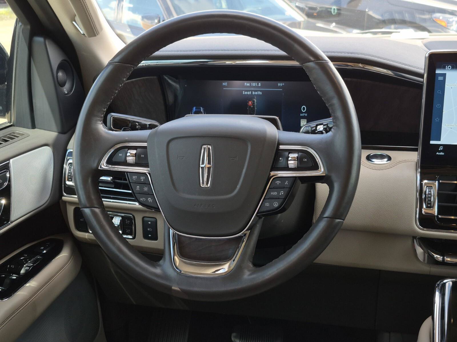 Used 2024 Lincoln Navigator Reserve AWD/4WD image 20
