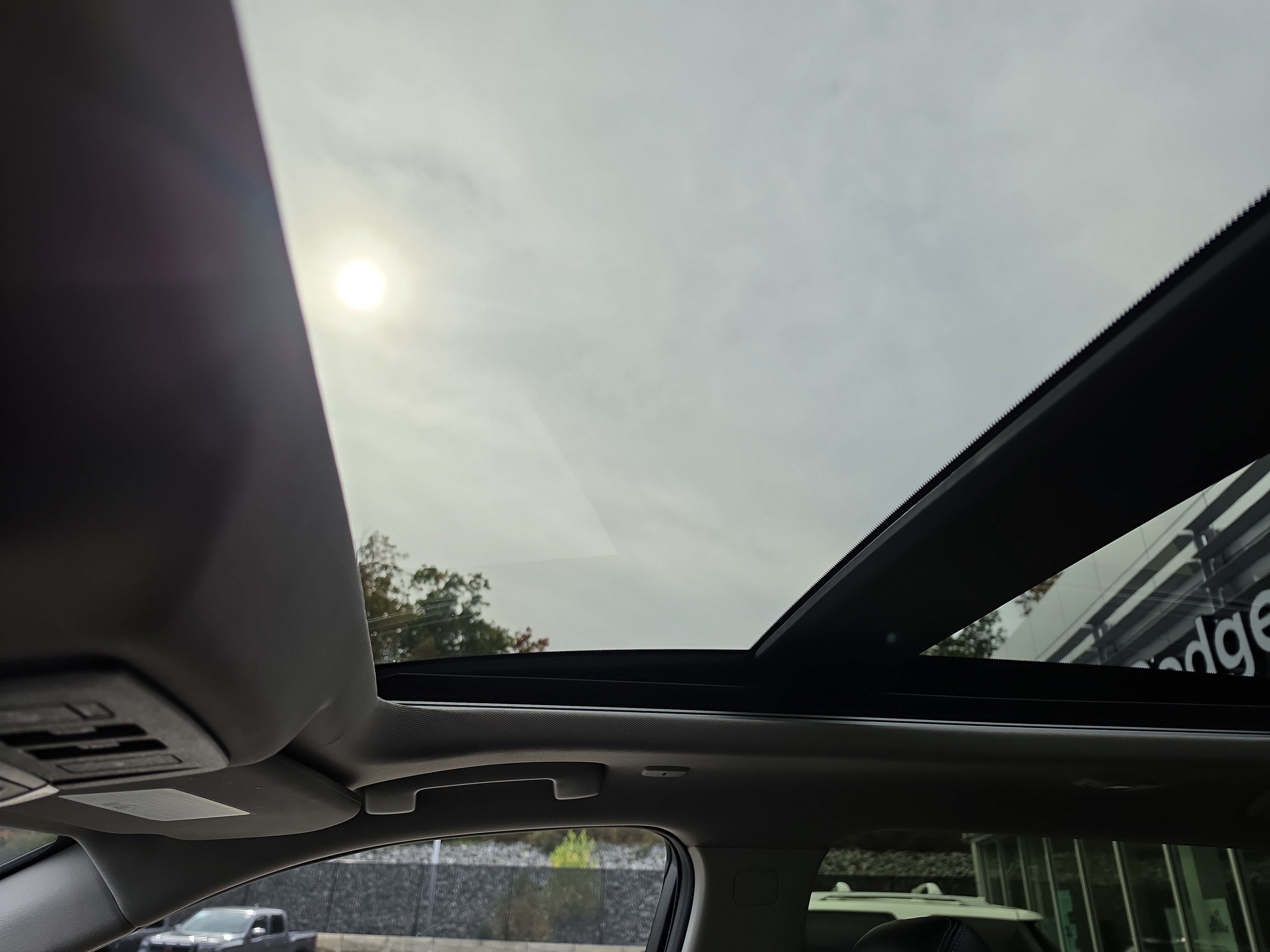 Certified 2023 Nissan Rogue SL AWD/4WD image 27