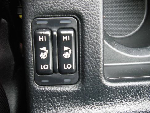 Used 2014 Subaru Crosstrek 2.0i Premium image 23