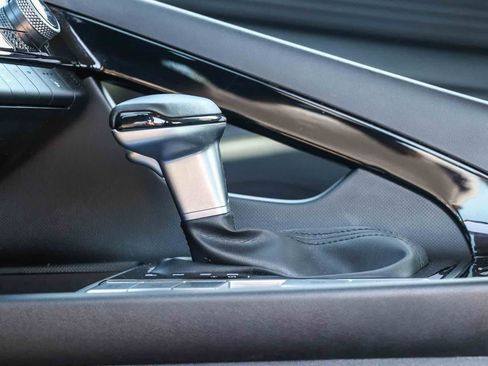 Certified 2023 Hyundai Elantra Limited w/ Cargo Package image 18