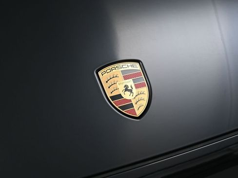 New 2026 Porsche Cayenne AWD/4WD image 13