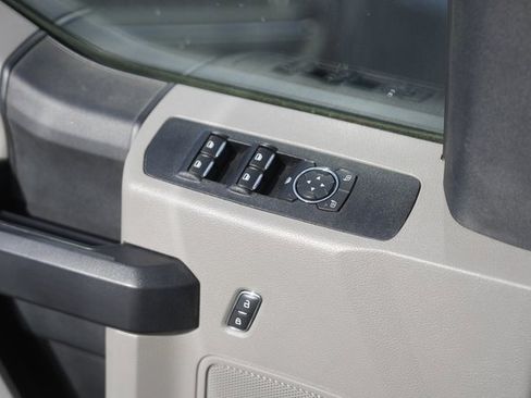 Used 2021 Ford F250 XL w/ Power Equipment Group image 28