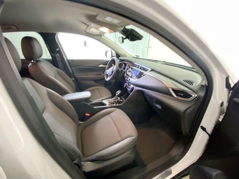 Used 2023 Buick Encore GX Select w/ Safety Package II image 38