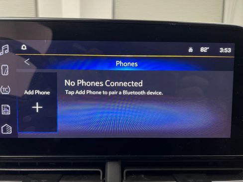Used 2025 Chevrolet Trax LT w/ LT Convenience Package FWD image 51