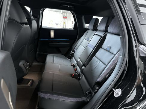 Certified 2025 MINI Cooper Countryman S AWD/4WD image 23