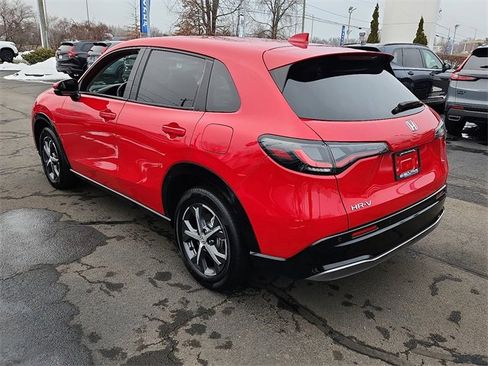 Used 2023 Honda HR-V EX-L image 4