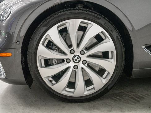 Used 2024 Bentley Continental GT V8 AWD/4WD image 9