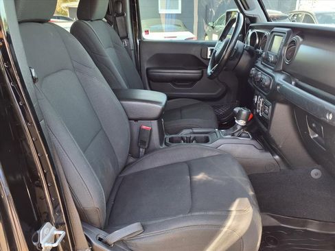 Used 2020 Jeep Gladiator Sport w/ Quick Order Package 24S image 14