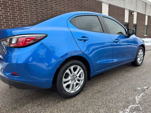 Used 2018 Toyota Yaris iA image 34