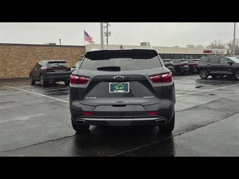 Certified 2022 Chevrolet Blazer Premier w/ Enhanced Convenience Package image 7