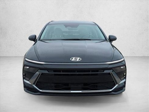 Used 2025 Hyundai Sonata SEL image 2