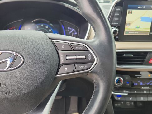Used 2020 Hyundai Santa Fe Limited image 11