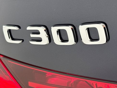 Used 2023 Mercedes-Benz C 300 Sedan image 9