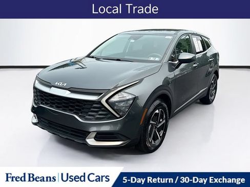 Used 2023 Kia Sportage LX AWD/4WD image 3