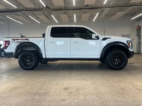 Used 2025 Ford F150 Raptor AWD/4WD image 4