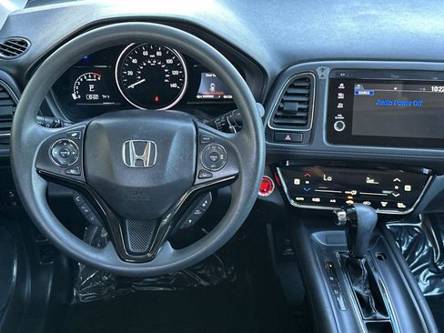 Used 2022 Honda HR-V EX image 14
