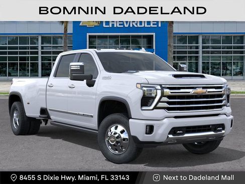 New 2026 Chevrolet Silverado 3500 High Country w/ High Country Premium Package AWD/4WD image 8