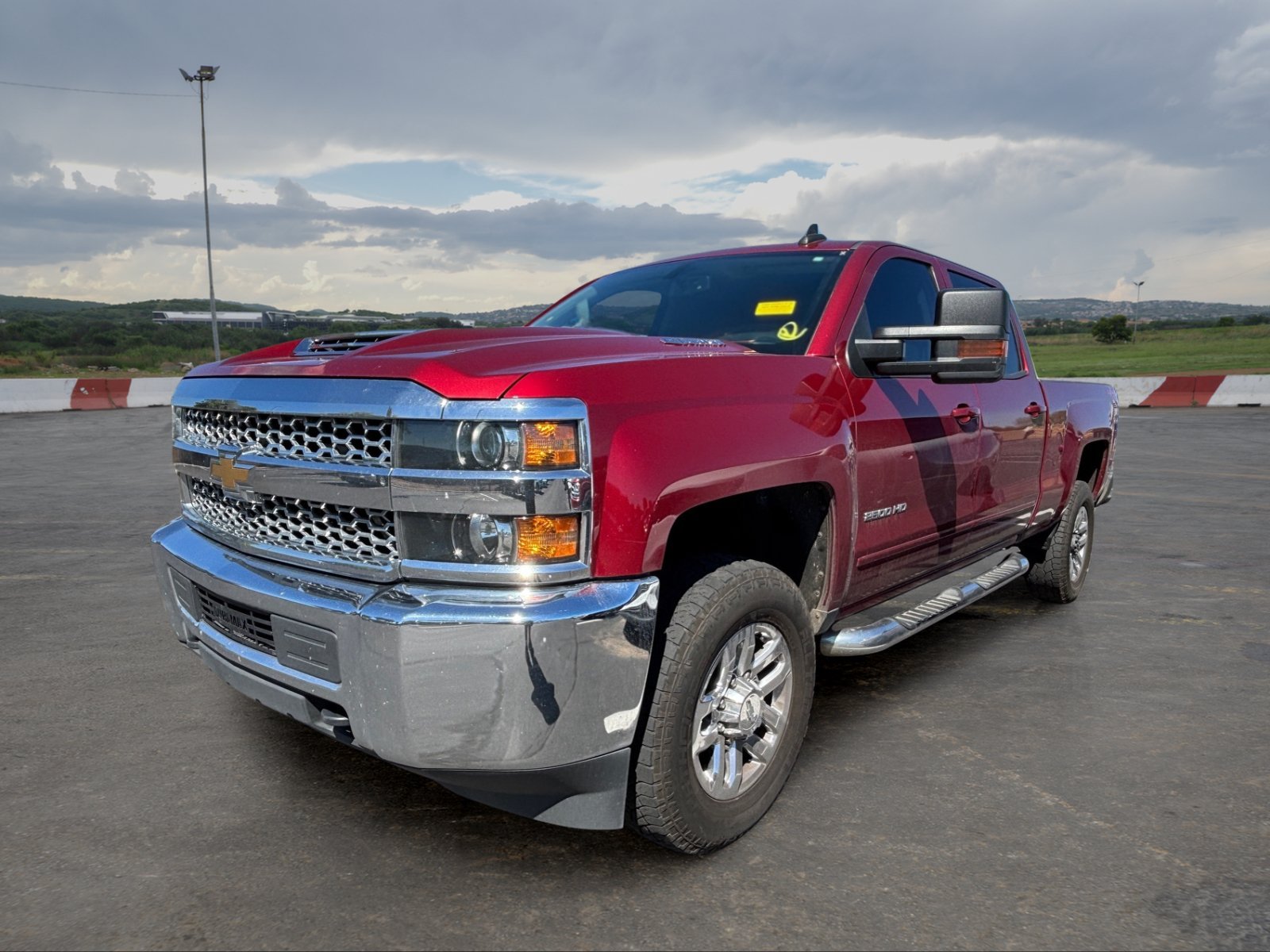 Used 2019 Chevrolet Silverado 2500 LT w/ LT Plus Package AWD/4WD image 5