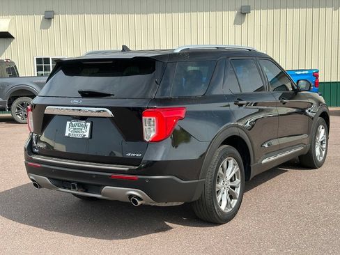 Used 2022 Ford Explorer Limited w/ Class IV Trailer Tow Package AWD/4WD image 6