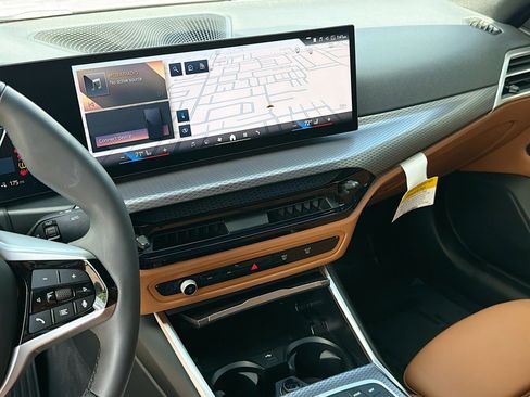 Used 2025 BMW i4 eDrive40 w/ Parking Assistance Package image 28