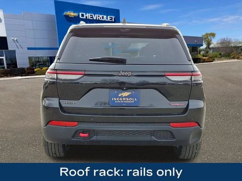 Used 2022 Jeep Grand Cherokee Trailhawk w/ ADV Protech Group II AWD/4WD image 27