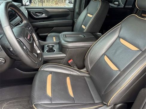 Used 2023 GMC Yukon XL AT4 w/ AT4 Premium Package image 28