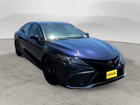 Used 2022 Toyota Camry XSE w/ Navigation Package AWD/4WD image 7