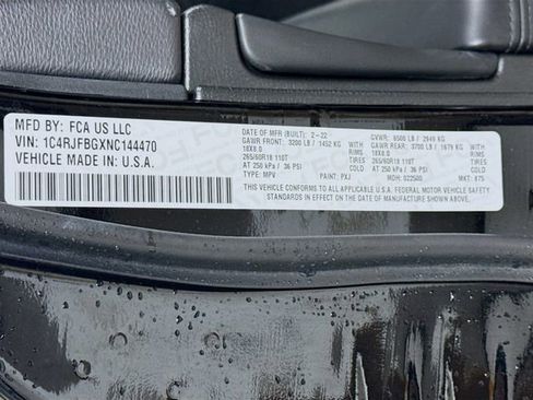 Used 2022 Jeep Grand Cherokee Limited w/ Tech Group image 33