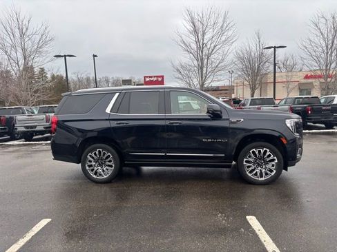 Used 2023 GMC Yukon Denali Ultimate image 5