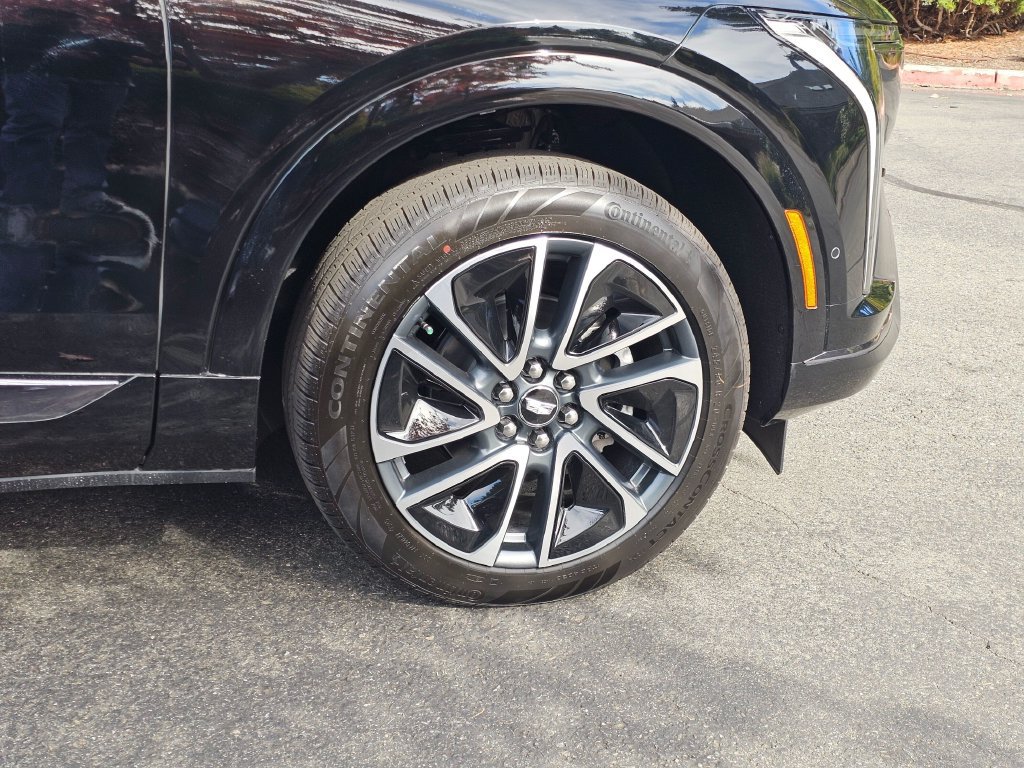 New 2027 Cadillac Optiq Sport AWD/4WD image 9
