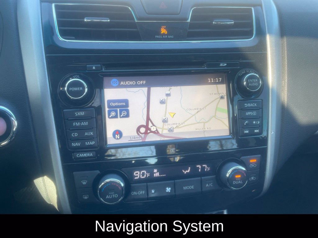 Used 2015 Nissan Altima 3.5 SL FWD image 18