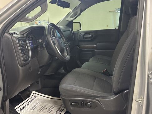 Used 2020 Chevrolet Silverado 1500 LT Trail Boss w/ Convenience Package image 9