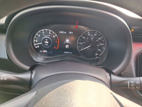 Used 2023 Nissan Kicks SV image 14