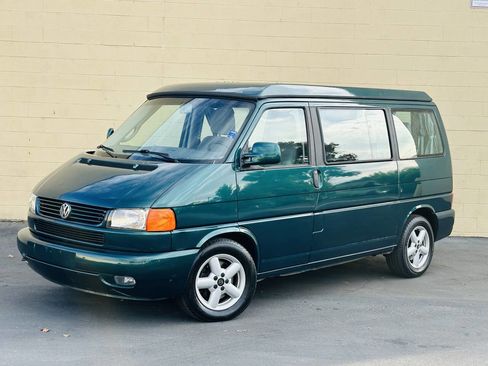 Used 2002 Volkswagen Eurovan MV image 4