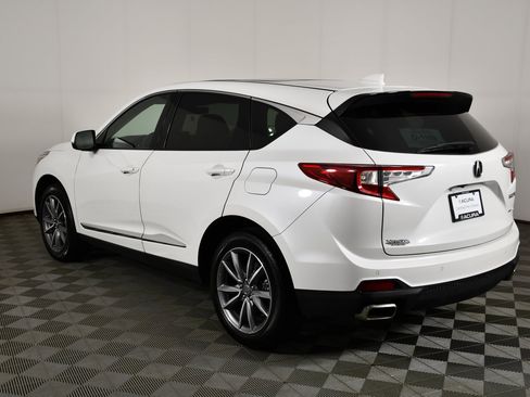 Certified 2024 Acura RDX SH-AWD w/ Technology Package image 8