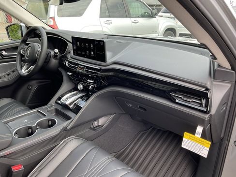 New 2026 Acura MDX w/ Advance Package image 17