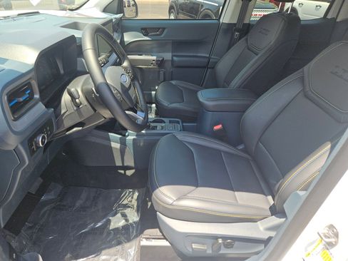 New 2025 Ford Maverick Lobo image 14