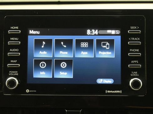 Used 2024 Toyota Camry SE FWD image 9