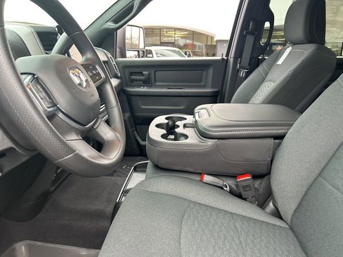 New 2026 RAM 2500 Warlock AWD/4WD image 17