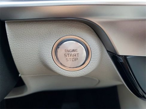 New 2025 Kia Telluride S image 32