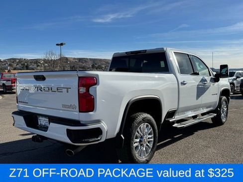 Used 2022 Chevrolet Silverado 3500 High Country w/ Technology Package image 6