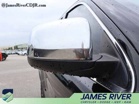 Used 2020 Jeep Grand Cherokee Laredo w/ Quick Order Package 2BN North AWD/4WD image 14