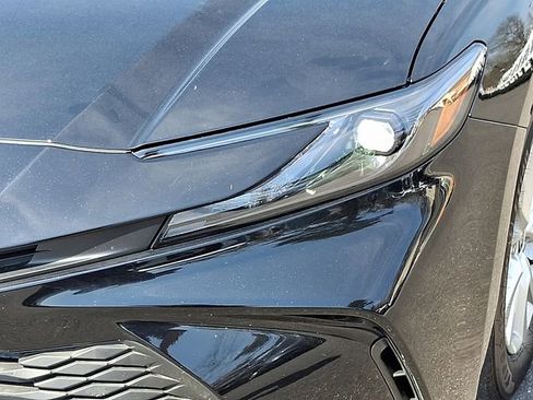 Used 2026 Toyota Camry LE image 11