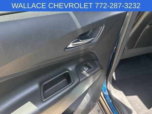 Used 2021 Chevrolet Equinox LT FWD image 11