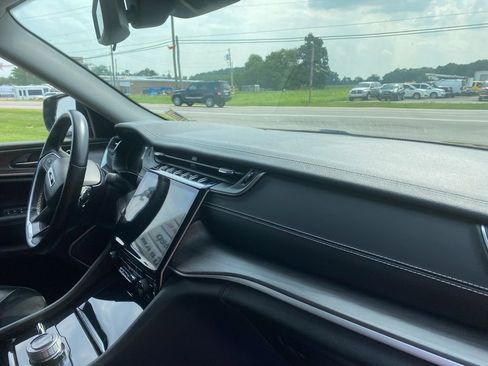 Used 2021 Jeep Grand Cherokee L Limited image 25