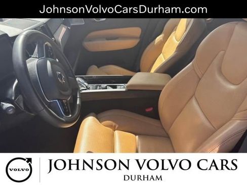 Used 2023 Volvo XC60 B5 Ultimate w/ Protection Package Premier AWD/4WD image 6