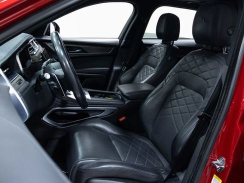Used 2022 Jaguar F-PACE S AWD/4WD image 22