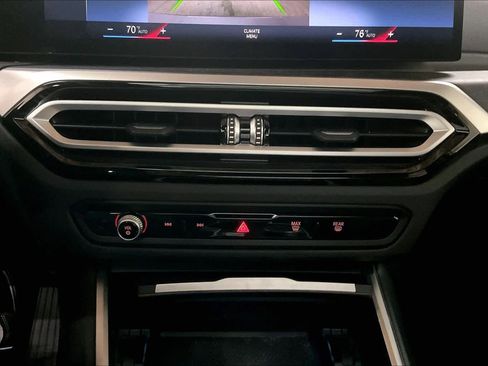 Used 2023 BMW 330e image 34